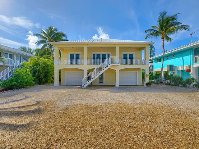 159 S Ocean Shores Dr. Key Largo, FL 33037